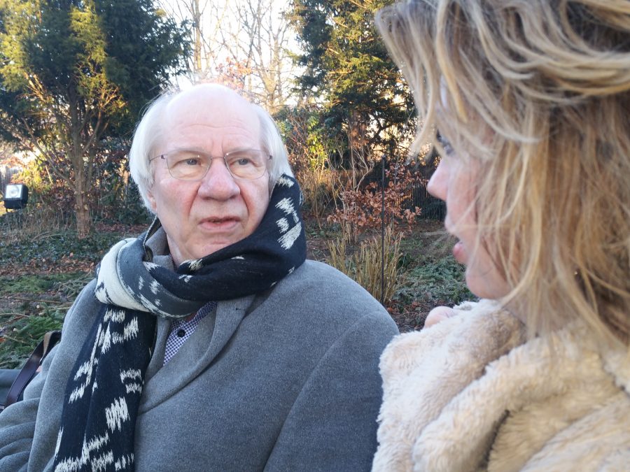 Annemiek Schrijver interviewt Jan Brokken voor Radio Bloemendaal - Jan