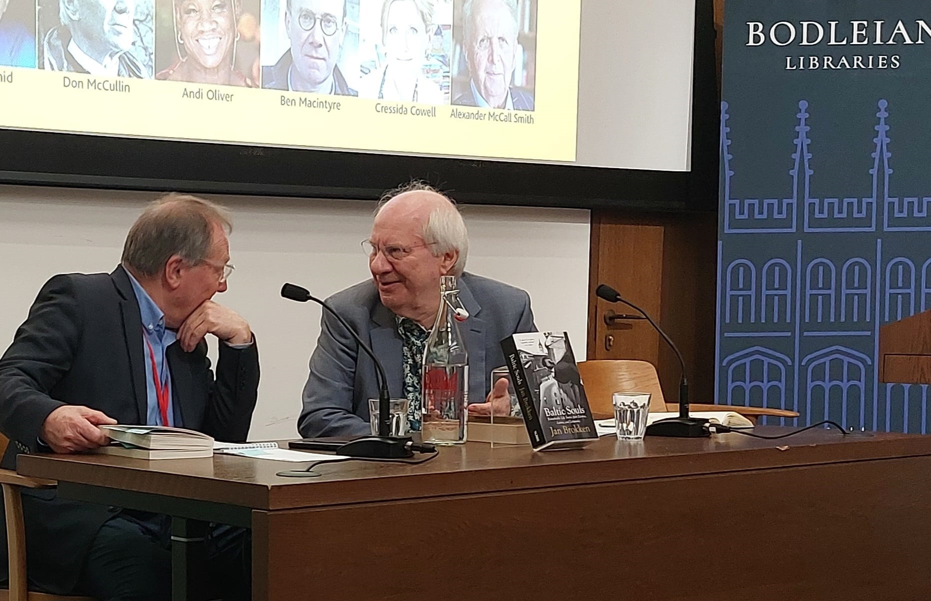 Paul Simons in gesprek met Jan Brokken op het Oxford Literary Festival over ‘Baltic Souls’